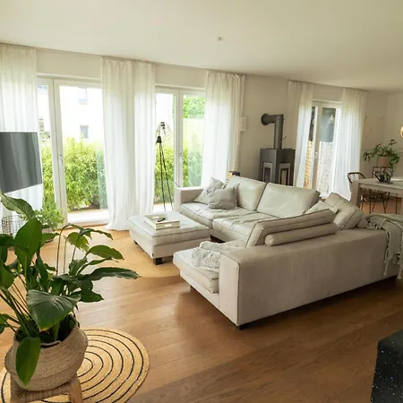 Haus Mit Garten In Traumlage Feriehus Trier