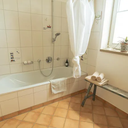 Haus Mit Garten In Traumlage Feriehus