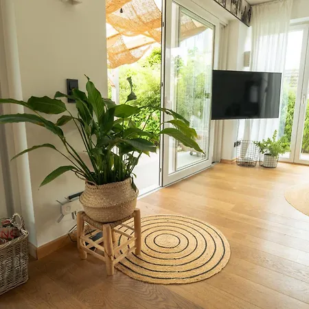 Feriehus Haus Mit Garten In Traumlage